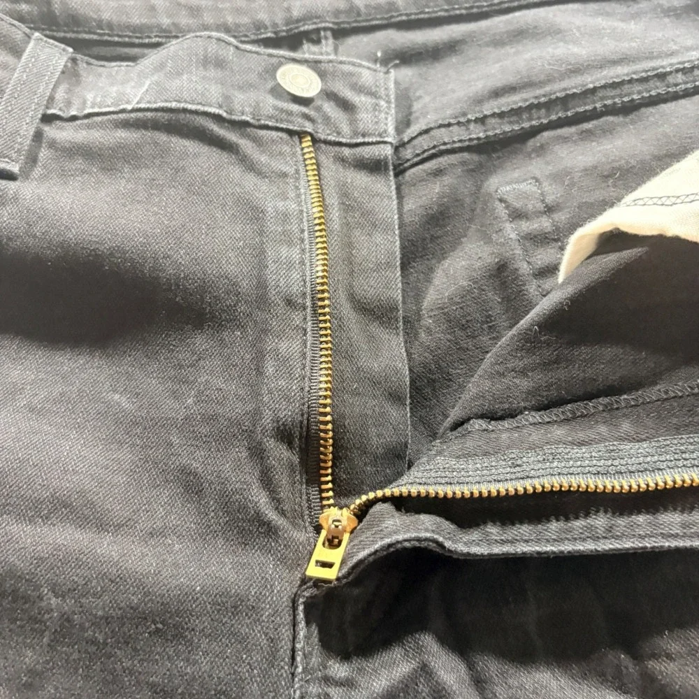 Levis levi 569